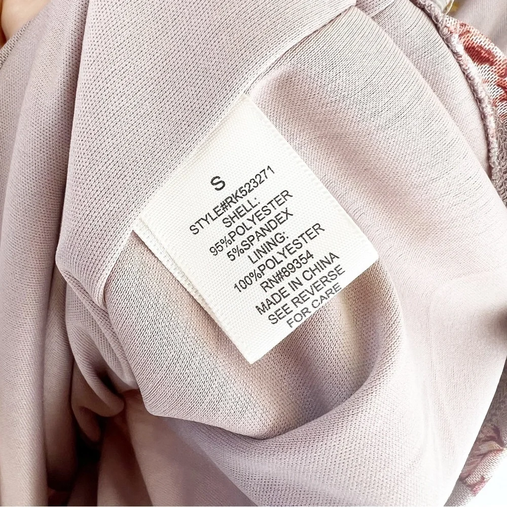 Floral stretch ruched summer dress Size Small NEW - Picture 9 of 10